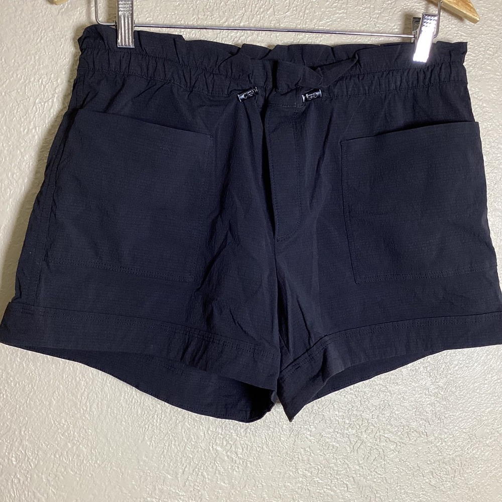 Athleta Trekkie North Shorts Black Nylon Stretch Hiking Travel Size 8